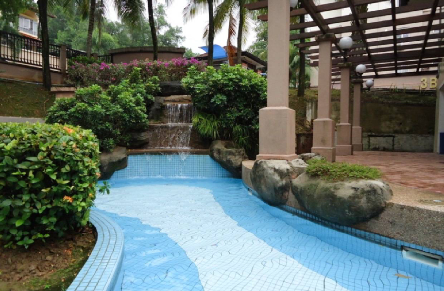 Sri Lojing Condominium, Seksyen 10 Wangsa Maju - photo 4