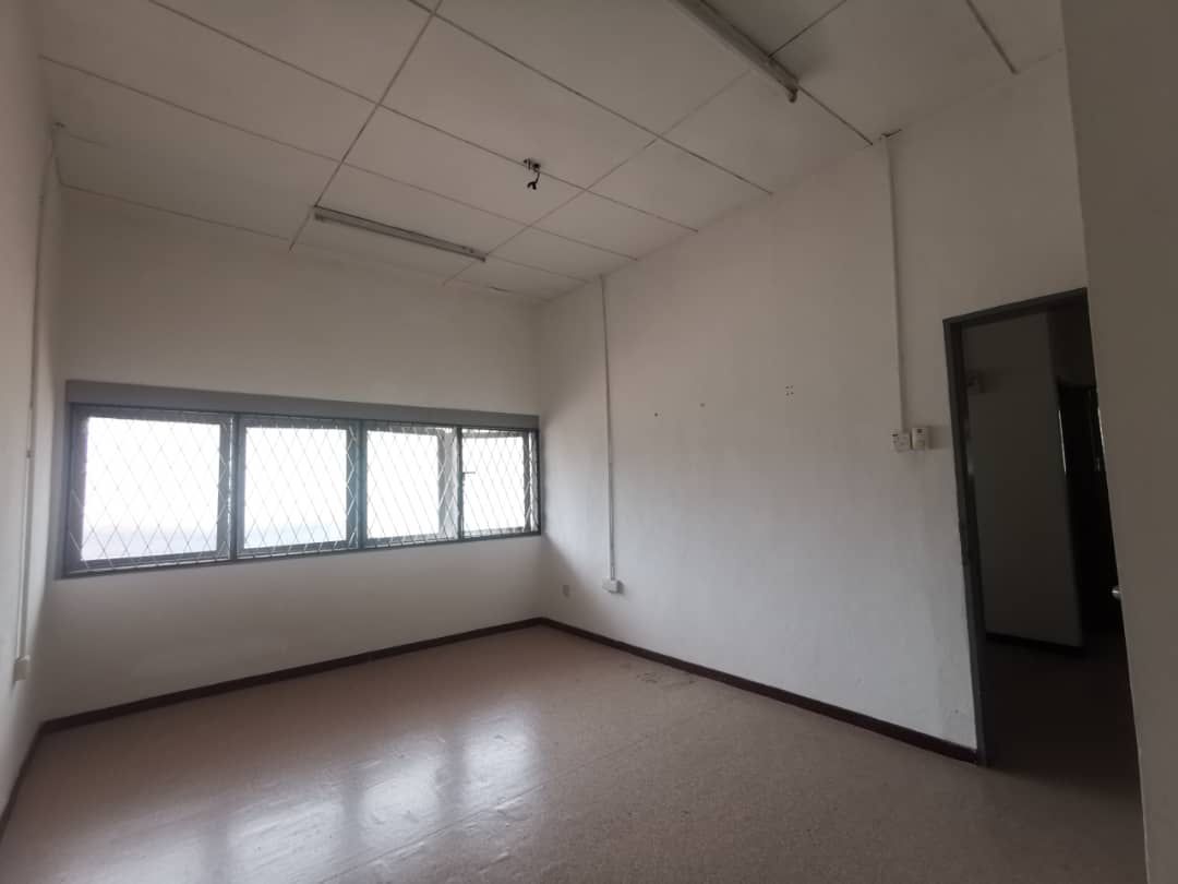 2STY MINDEN HEIGHT 6660SF SEMI-D GELUGOR - photo 4
