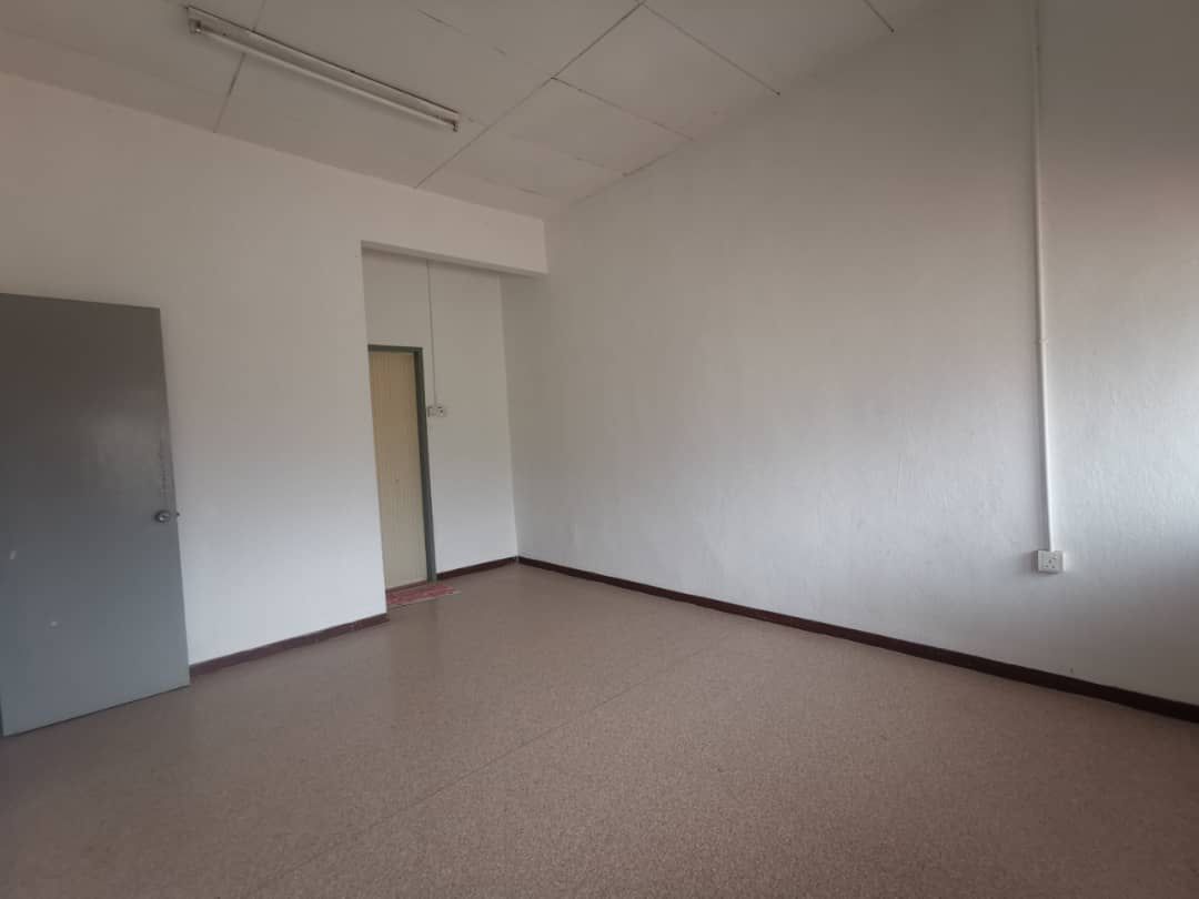 2STY MINDEN HEIGHT 6660SF SEMI-D GELUGOR - photo 5
