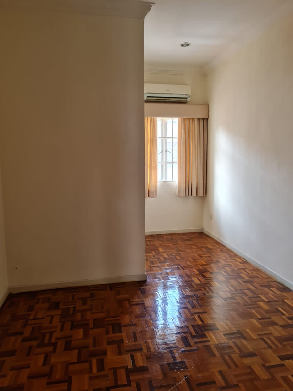 Taman dagang ampang - photo 8
