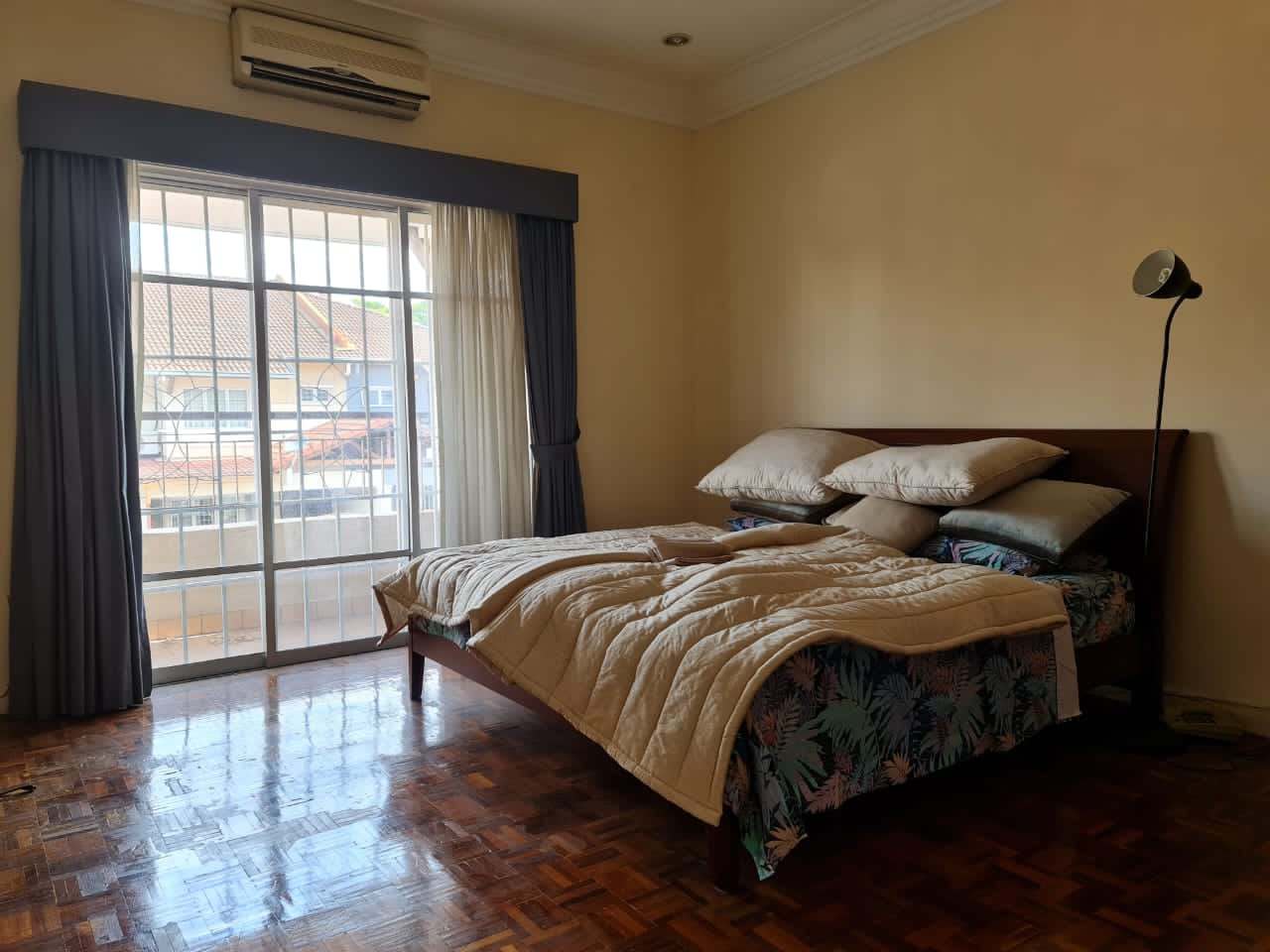 Taman dagang ampang - photo 10