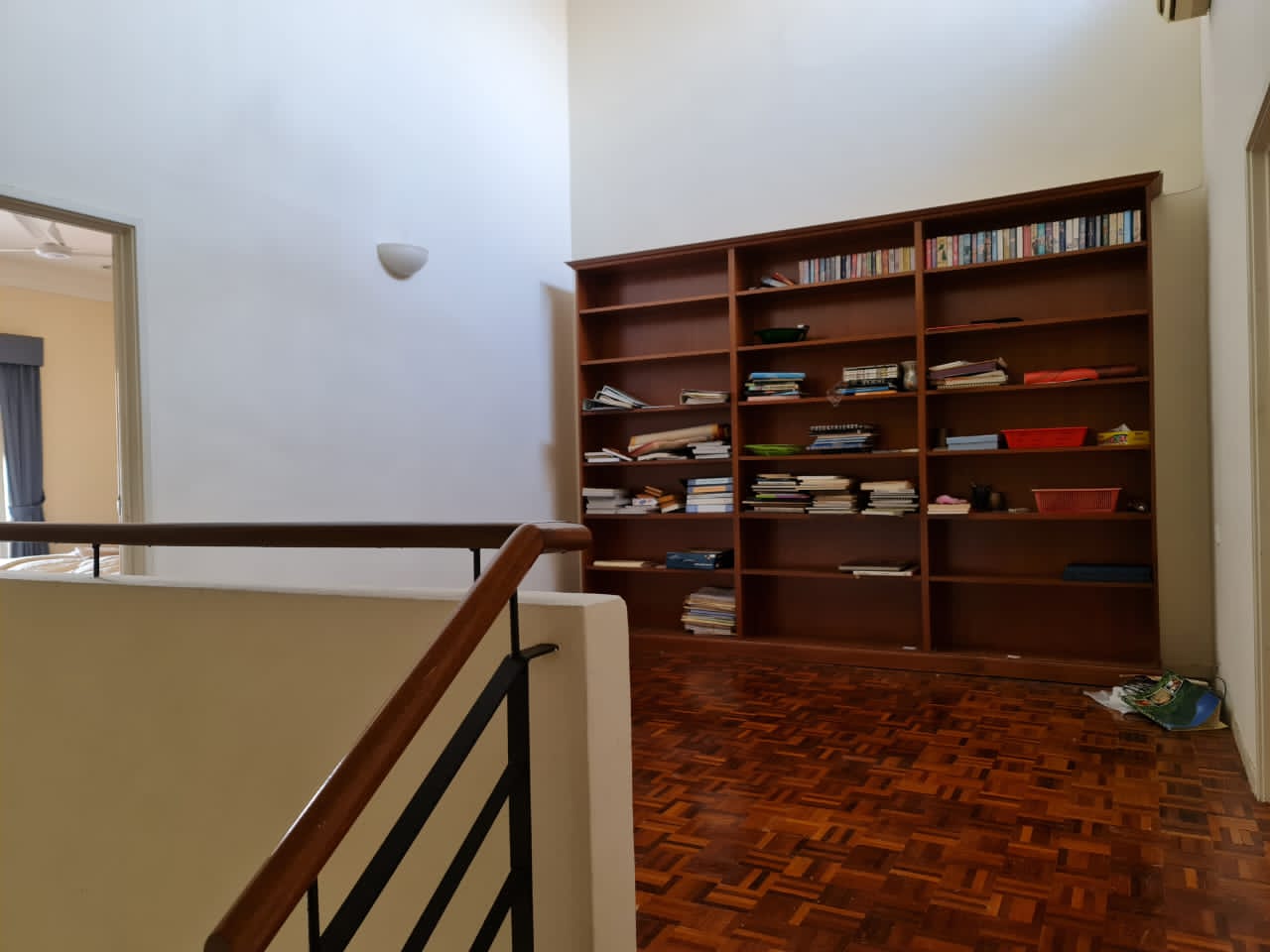 Taman dagang ampang - photo 12