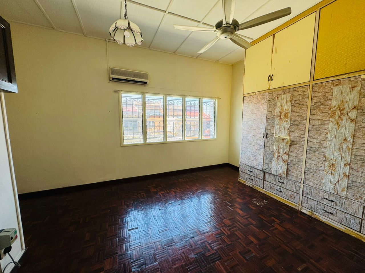 Taman Melawati - photo 8