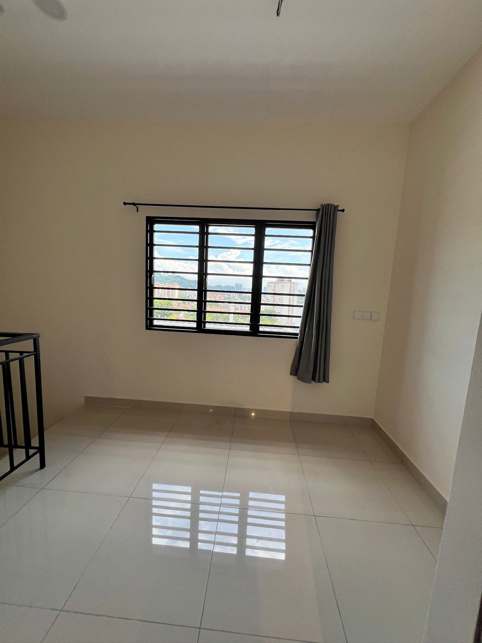 Nassim Height - photo 4