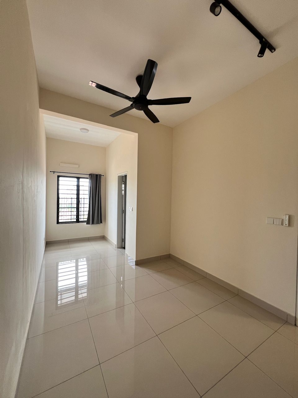 Nassim Height - photo 12