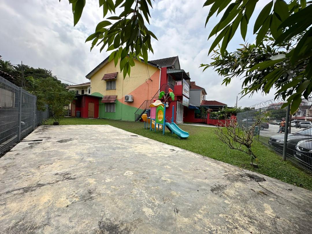 Taman Melati - photo 12