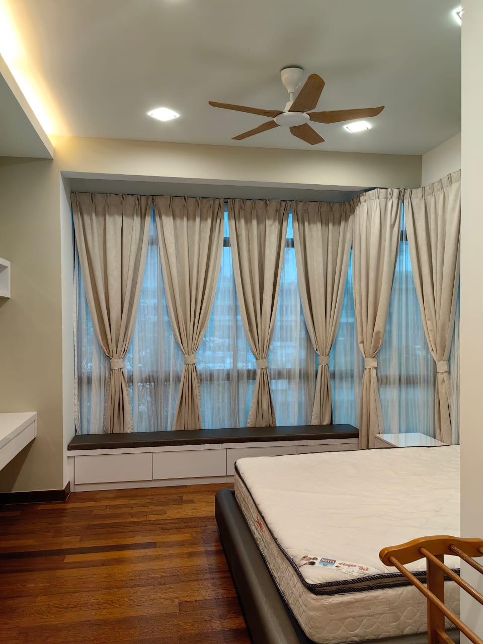 The Light Collection 2 1701sf Fully Furnish Mezzo - photo 6