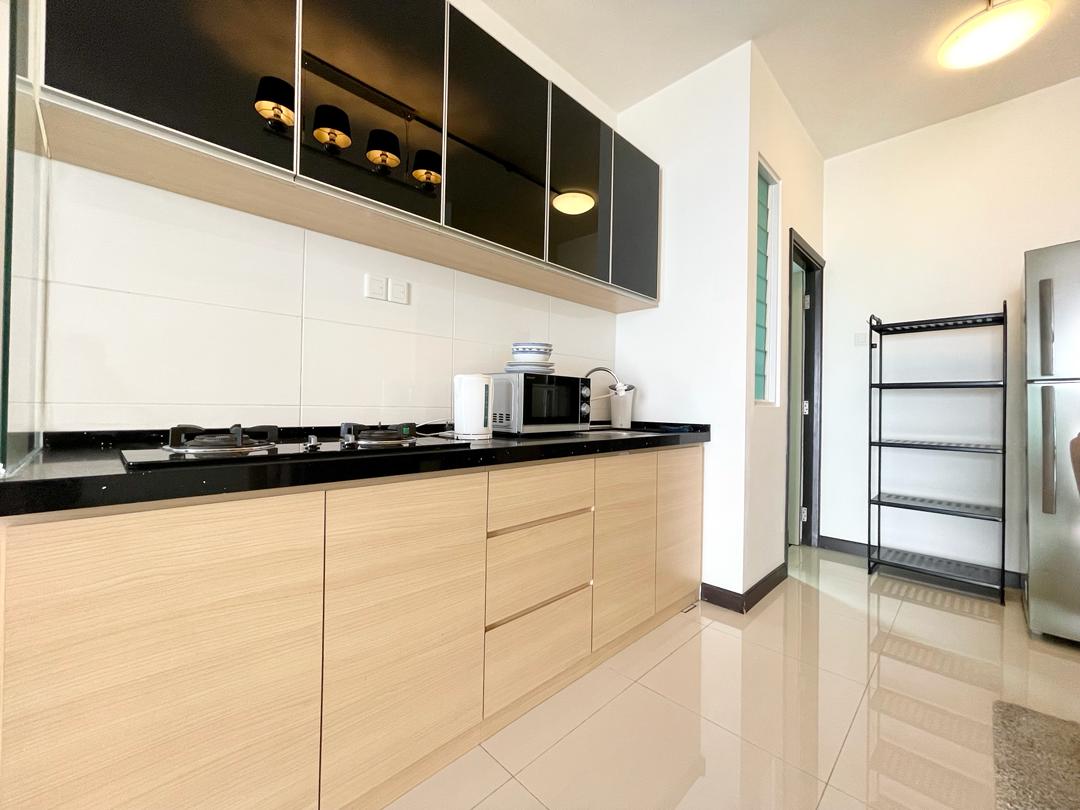 VERTIQ CONDO 1044sf Fully Furnished High Floor - photo 3