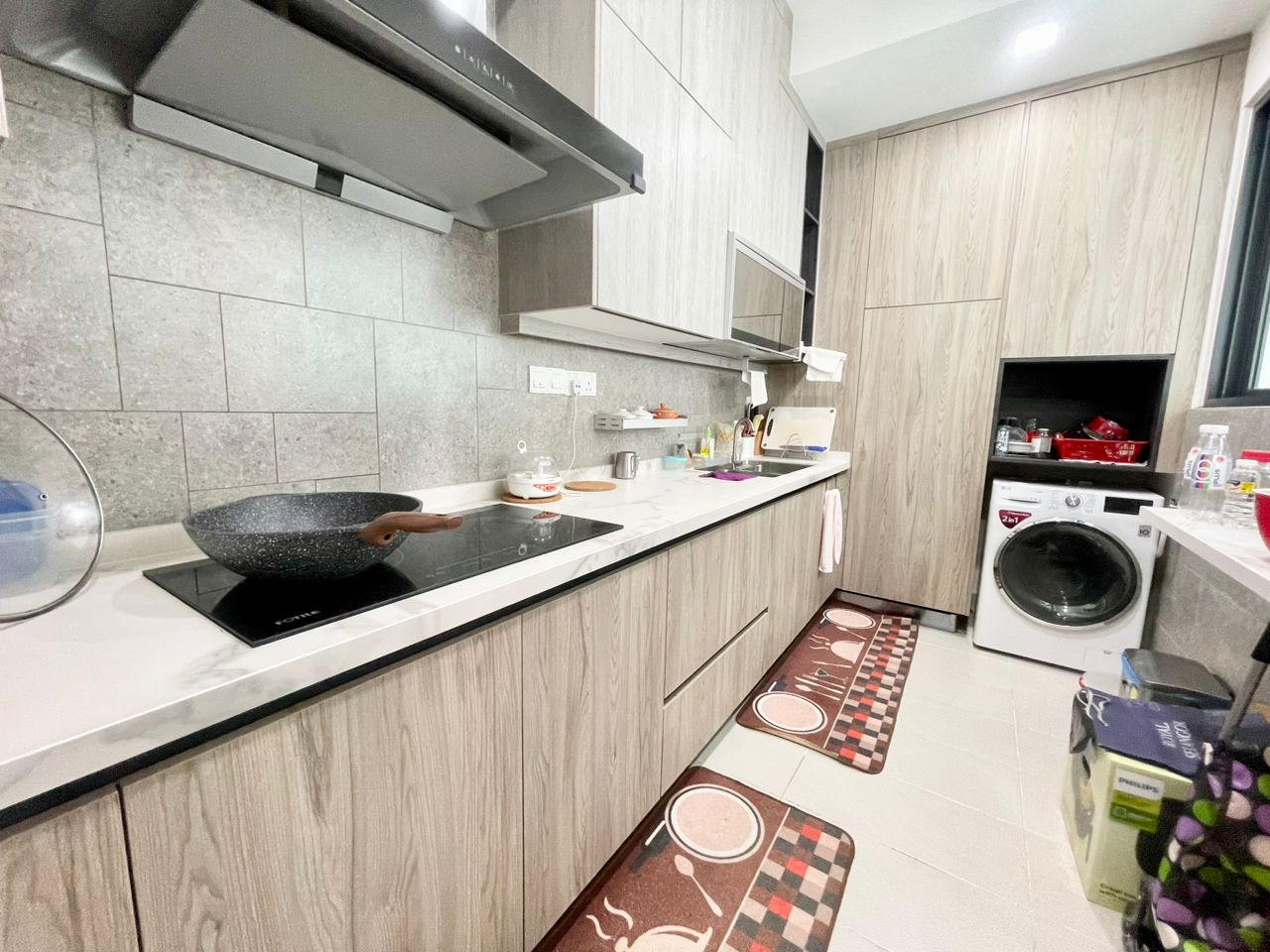 MIDDLETON CONDO 1409SF Renovtaed Furnished - photo 4