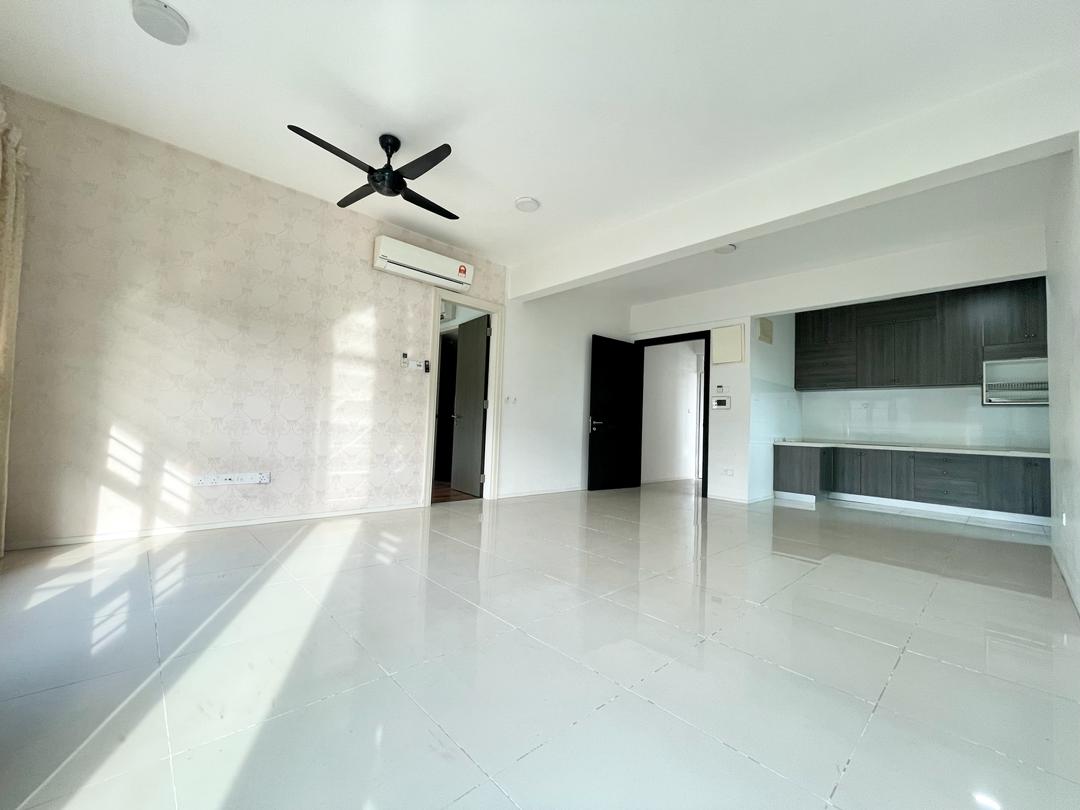Raffel Tower 1400sf Fully Furnished High Floor - photo 3