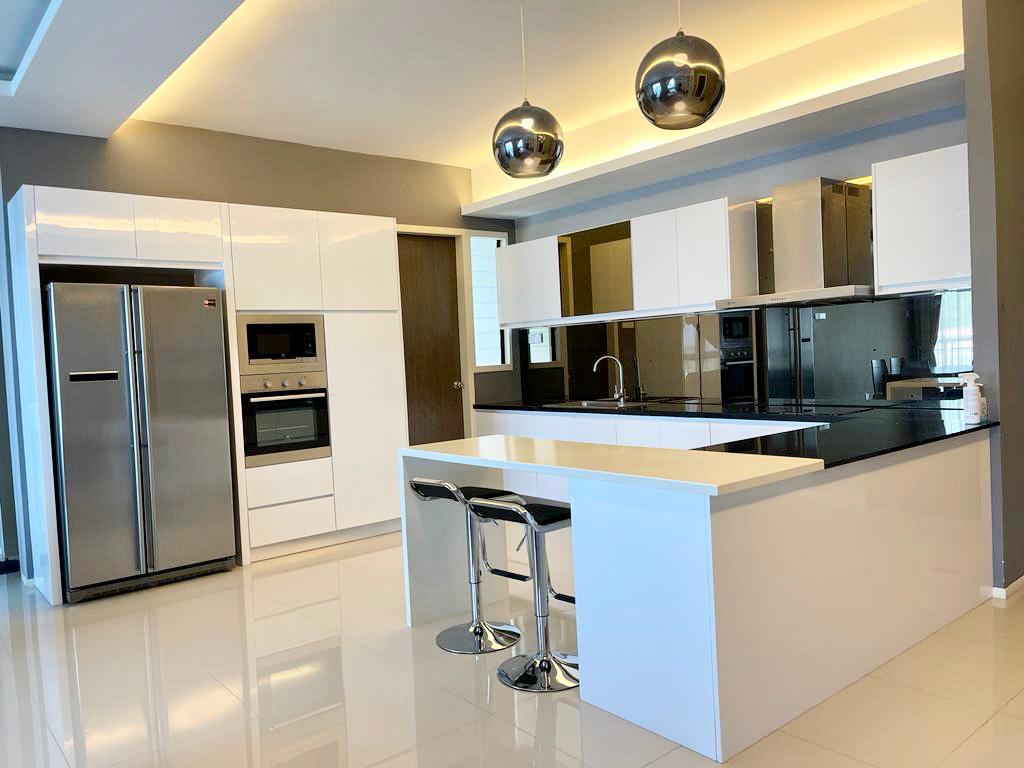 RAFFEL TOWER 1600sf Low Floor Pool View Furnished - photo 3