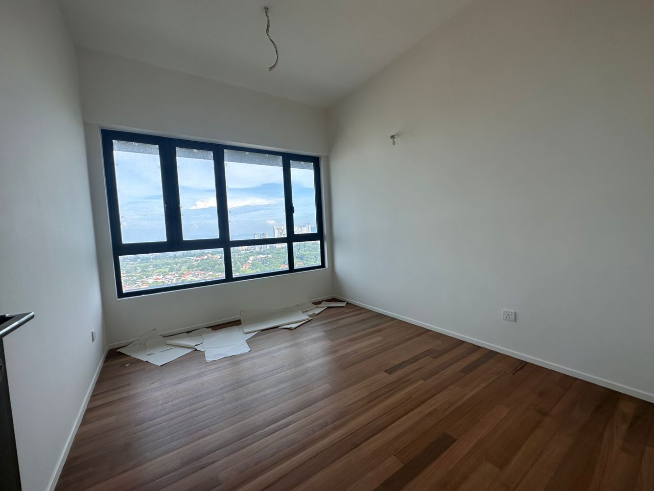 MIDDLETON CONDO 1458sf Original Seaview - photo 3