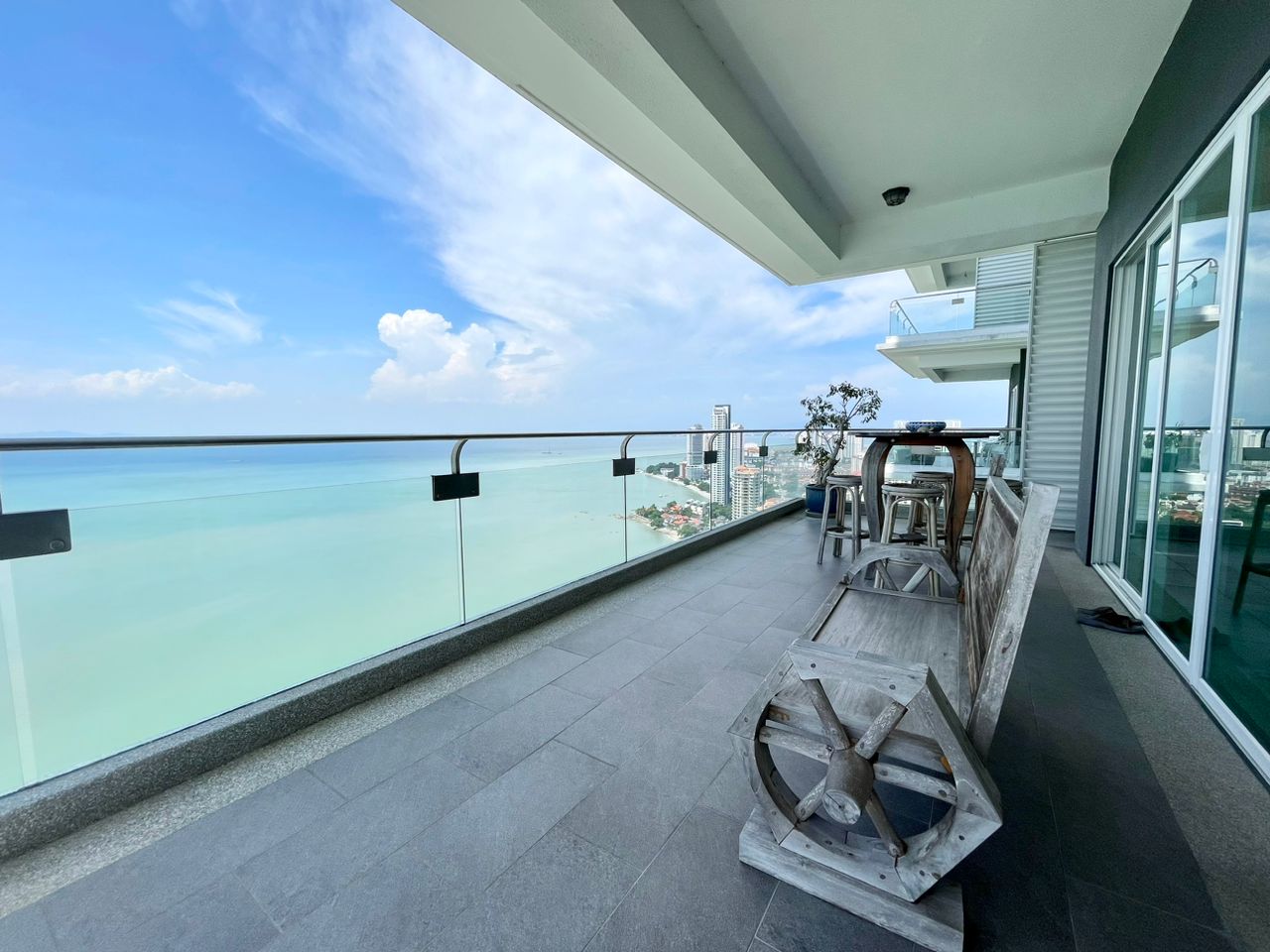 ONE TANJUNG 4760sf Fully Reno High Floor - photo 8