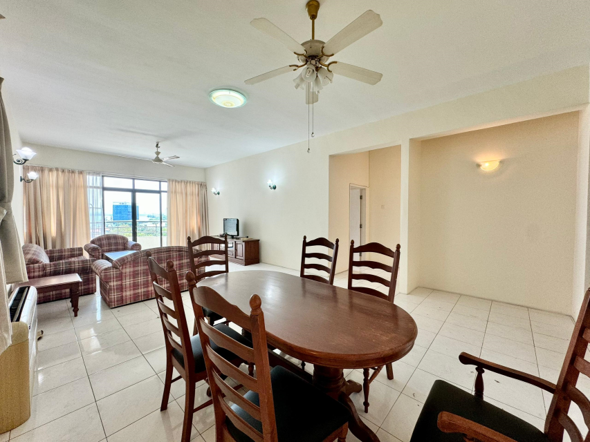Sri Pangkor 1800sf For Rent - photo 2