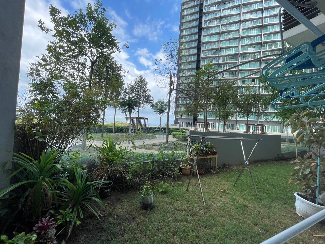 Tropicana Bay Residence Garden Unit For Rent - photo 8