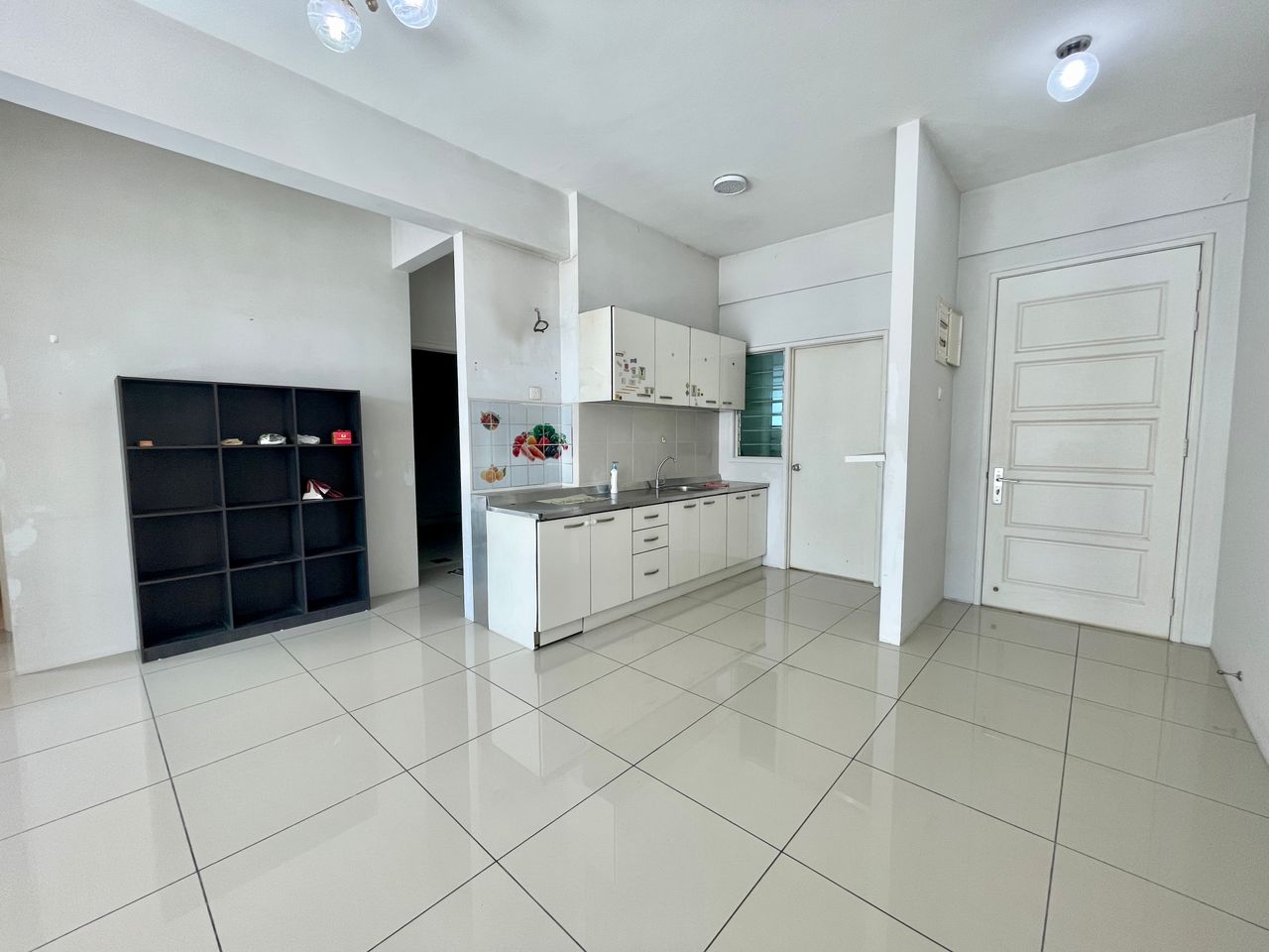 The Peak Condo For Sale Low Floor - photo 3
