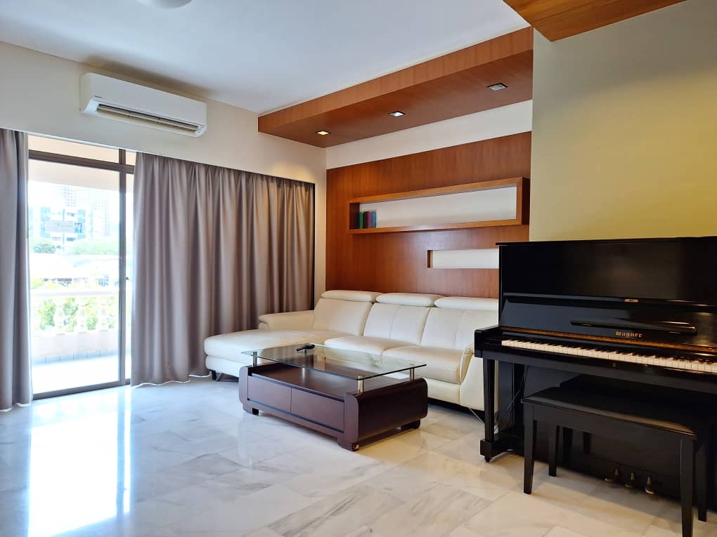 Porta Mas Furnished For Rent 1450sf - photo 2