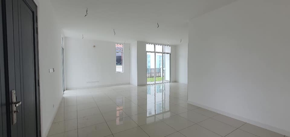 1 98M SETIA ECOPARK TROPIKA 6R5B 41X85 EMMA CREST