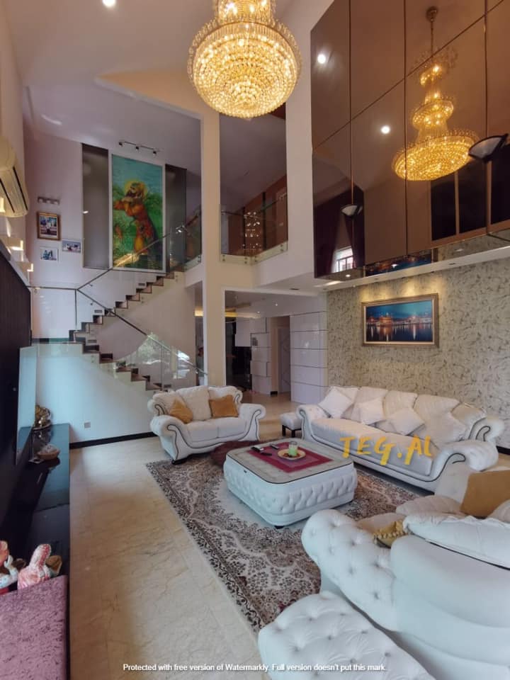 3 99M SETIA ECOPARK BUNGALOW 8R8B JACUZZI RENO