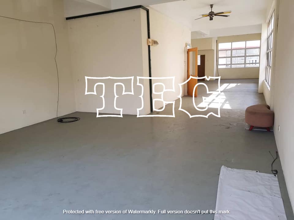1 25M BAYU TINGGI 3STY SHOPLOT 20X75 TENANTED - photo 3