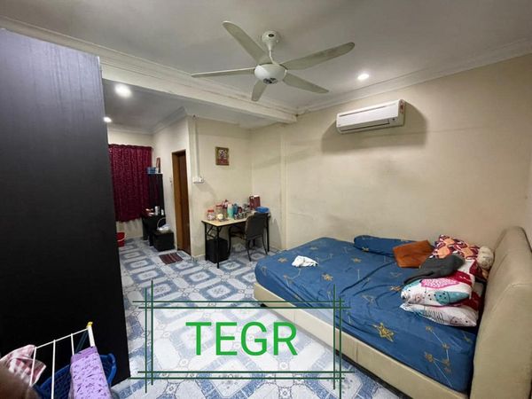 RM990K KOTA KEMUNING 2STY 8R4B 24X132 RENOVATED