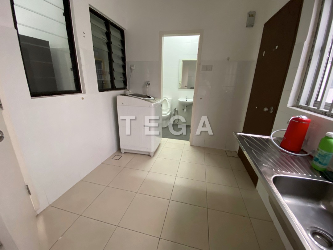 RM1700 SETIA PERMAI 2STY ENDLOT 4R3B FURNISHED - photo 3