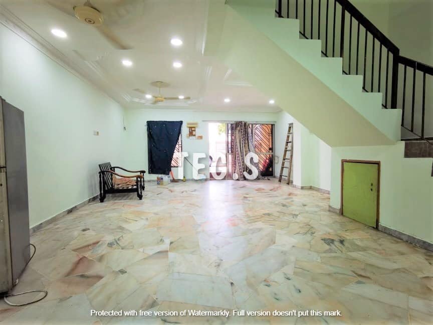 RM450K TAMAN SENTOSA 2STY 3R3B 18X60 - photo 1