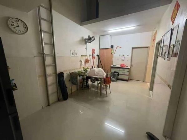RM499K BUKIT RAJA 1STY 3R2B FULLY RENOVATED - photo 3