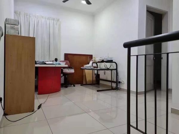 RM850K BANDAR BOTANIC ARMAYA 2H STY 4R4B RENO - photo 3