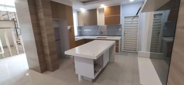 RM1 18M SETIA ALAM 2STY CORNER LOT RENOVATED 5R5B - photo 2