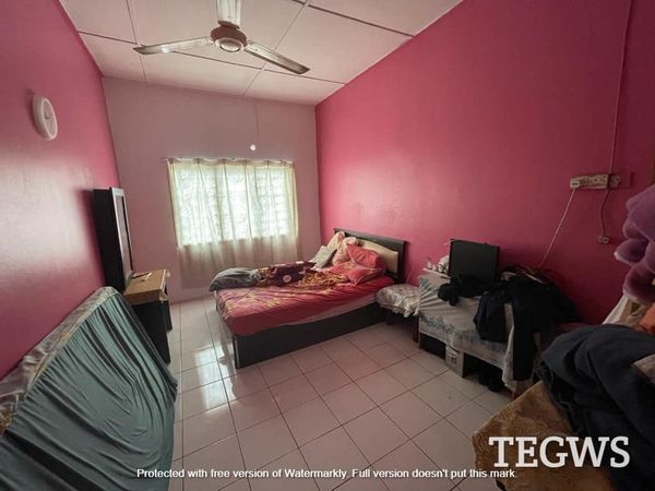 RM535K BAYU PERDANA 2STY 4R3B FACING FIELD - photo 1