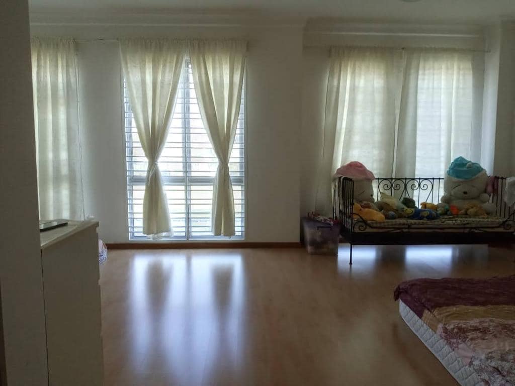 RM990K PALOMA BUKIT RAJA 2STY FACING PADANG