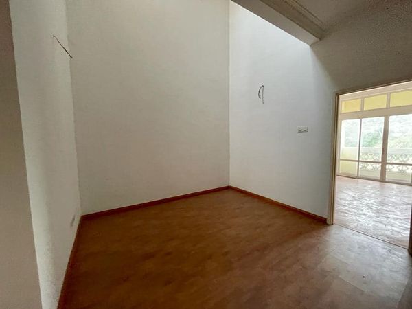 RM830K ANJUNG SARI 3STY NEW HOUSE 7R5B - photo 3