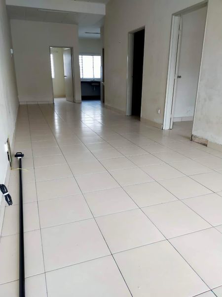 RM365K BANDAR PUTERA 2 3R2B LEASEHOLD NON BUMI - photo 3