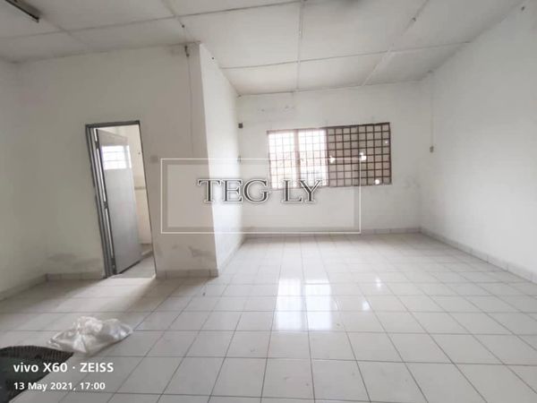 RM435K TAMAN SENTOSA 2STY 5R3B BASIC - photo 2
