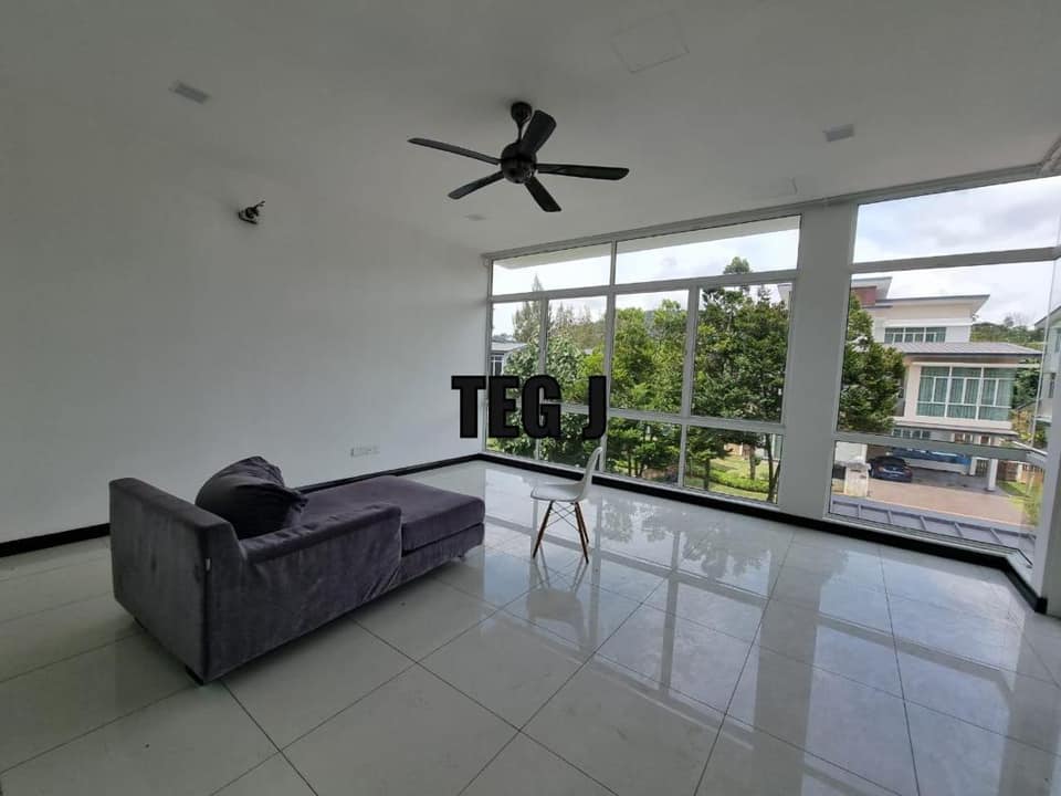 RM2 75M SETIA ECOPARK 3STY SEMID LIFT JACUZZI