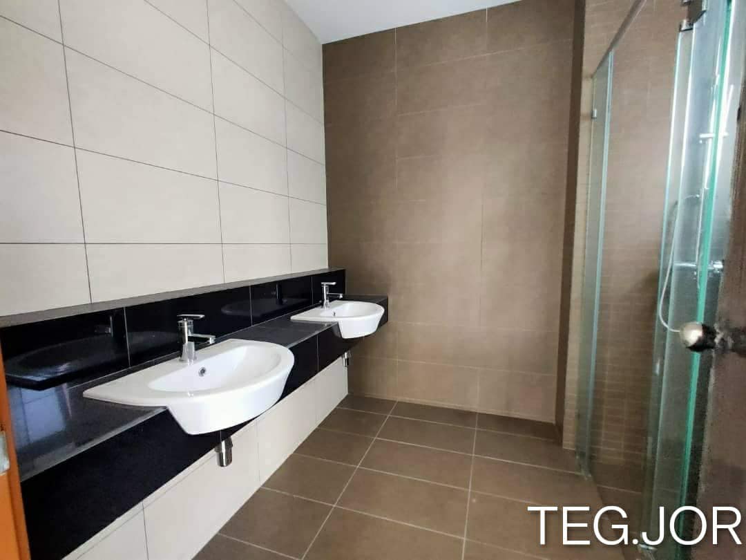 RM2 1M AMBANG BOTANIC 2 3STY SEMID BRAND NEW - photo 4