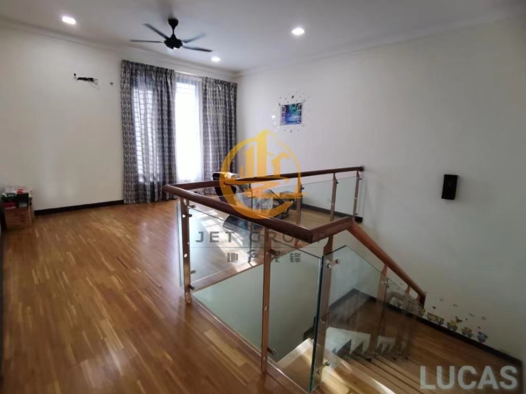 RM1 4M KOTA BAYUEMAS 2STY SEMI D FULLY FURNISHED - photo 3
