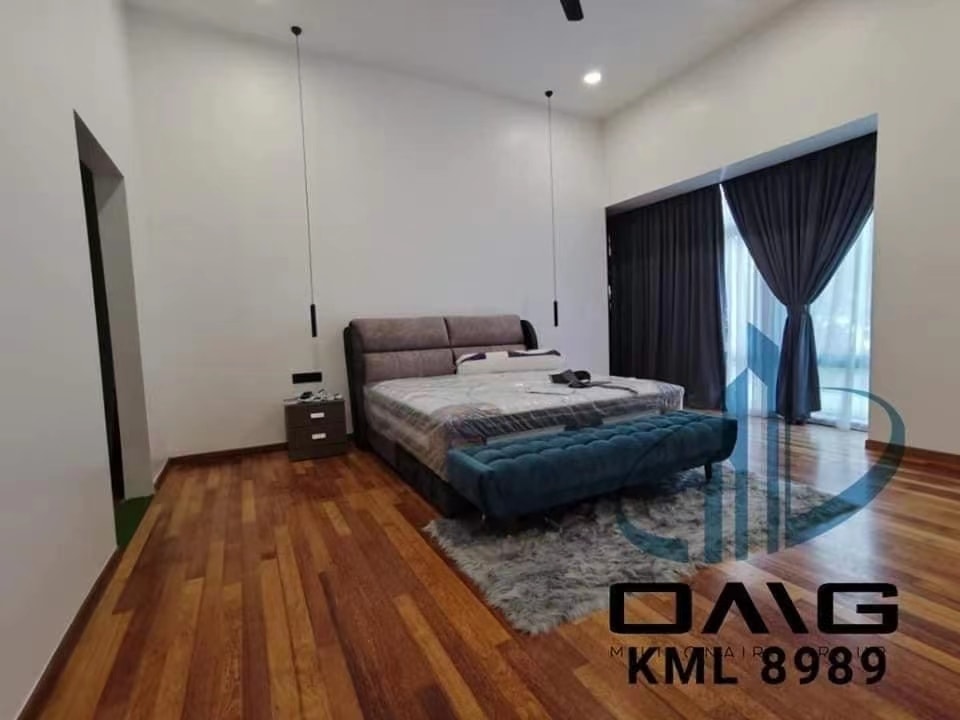 RM1 5M BANDAR PARKLAND 2STY SEMI D RENOVATED - photo 4