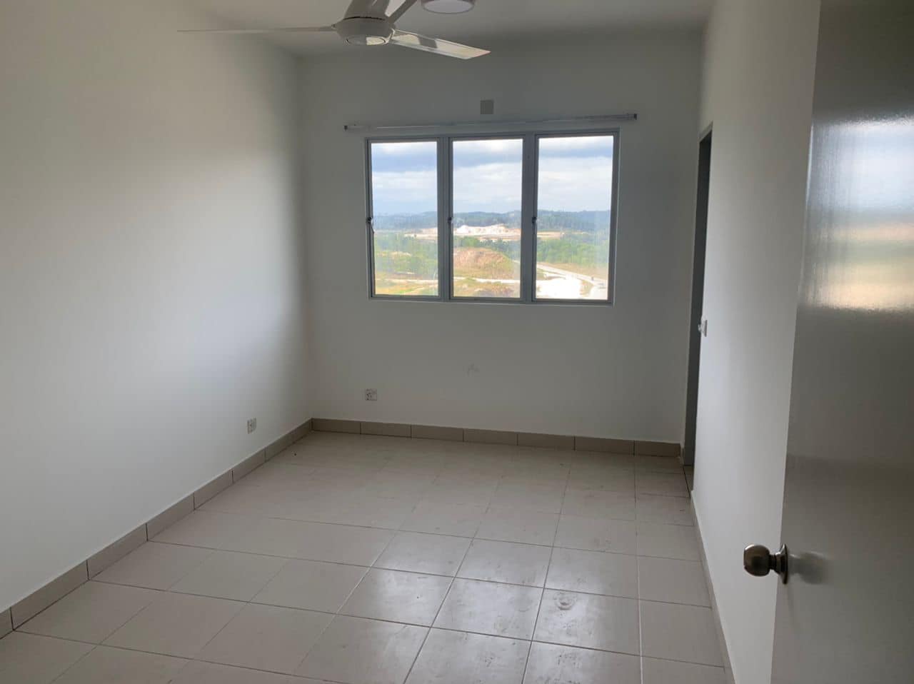 RM305K DE KIARA APARTMENT SETIA ALAM 3R2B - photo 8