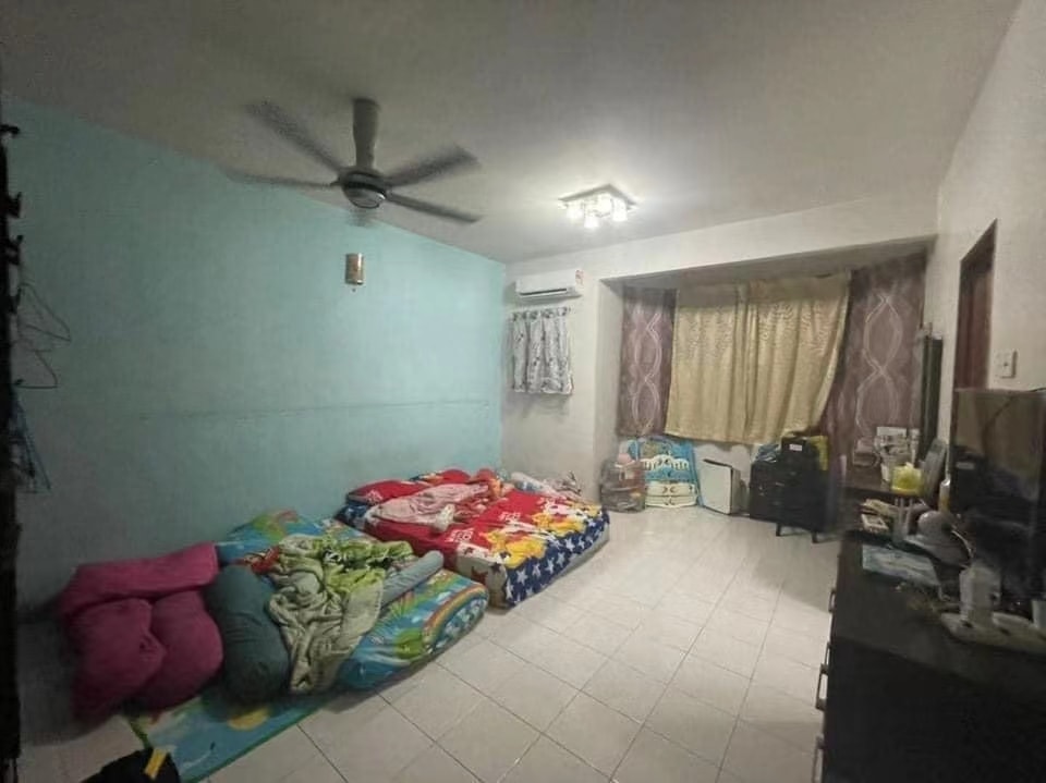 RM530K TAMAN KLANG UTAMA ORKID 2STY RENOVATED - photo 2