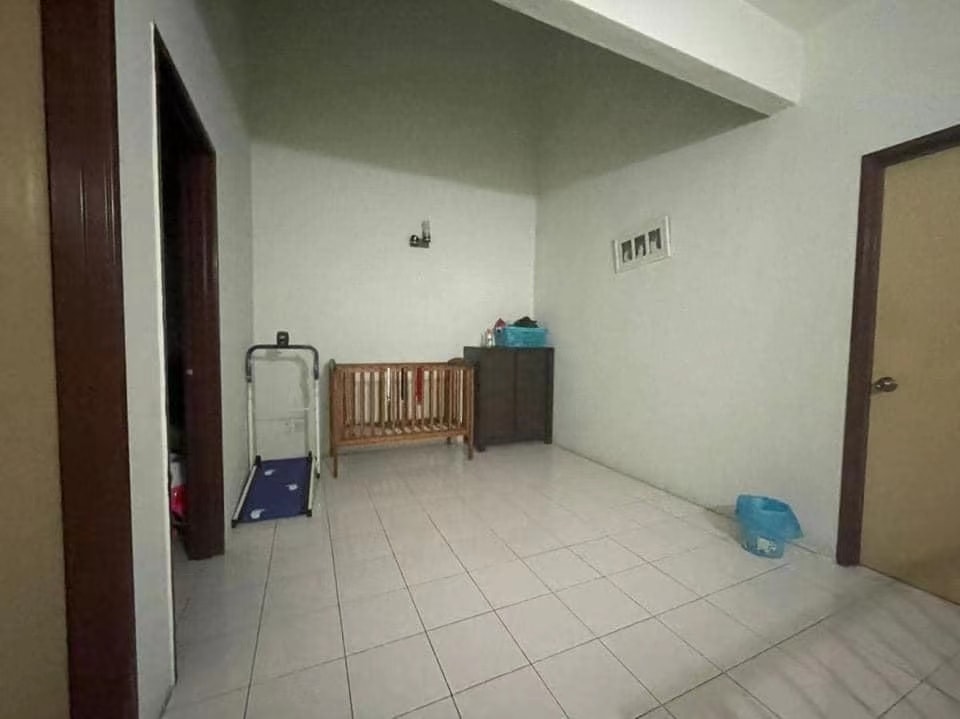 RM530K TAMAN KLANG UTAMA ORKID 2STY RENOVATED - photo 7