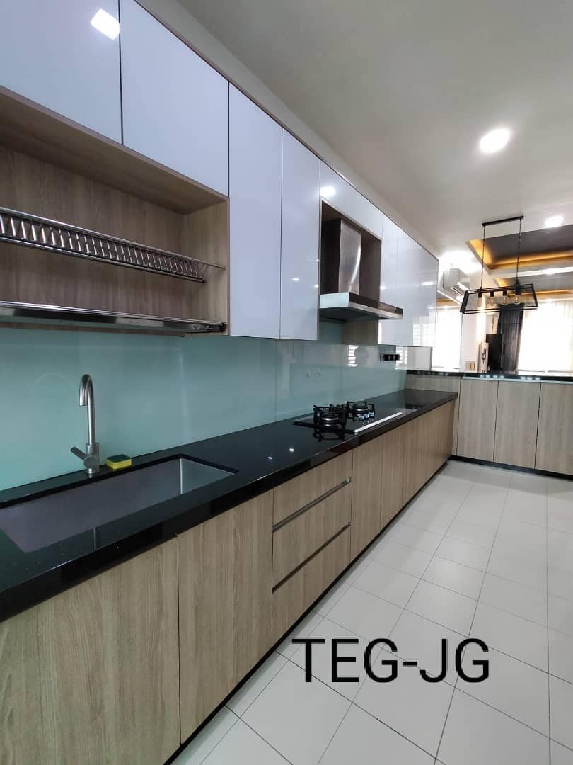 RM750K BANDAR BUKIT RAJA 2STY RENOVATED - photo 2
