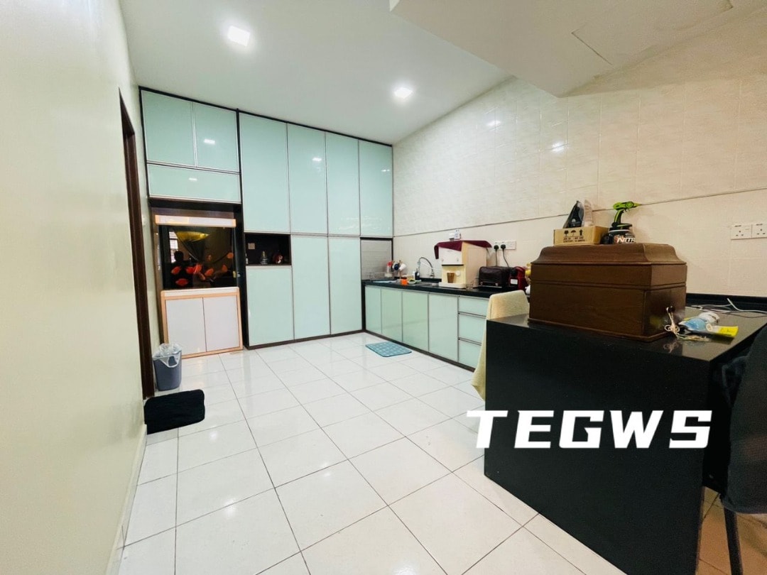 RM938K AMAN PERDANA 2STY SEMI D RENOVATED EXTENDED