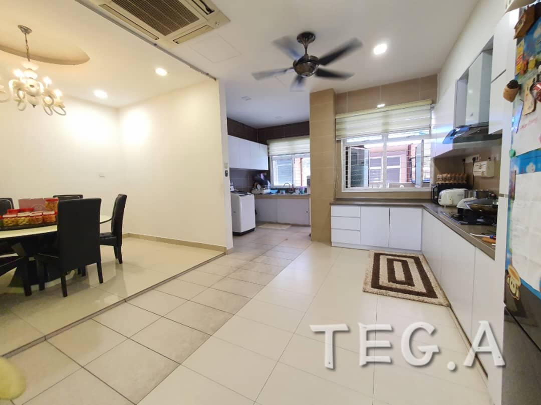 RM880K SETIA ALAM NUSANTARA 3STY RENOVATED