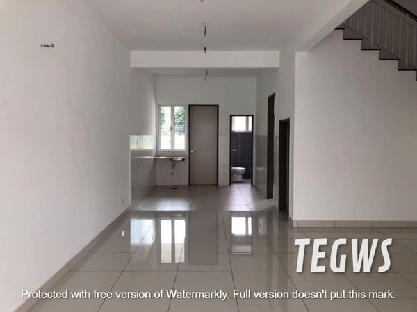 RM1800 KOTA BAYUEMAS 2STY 4R3B - photo 3