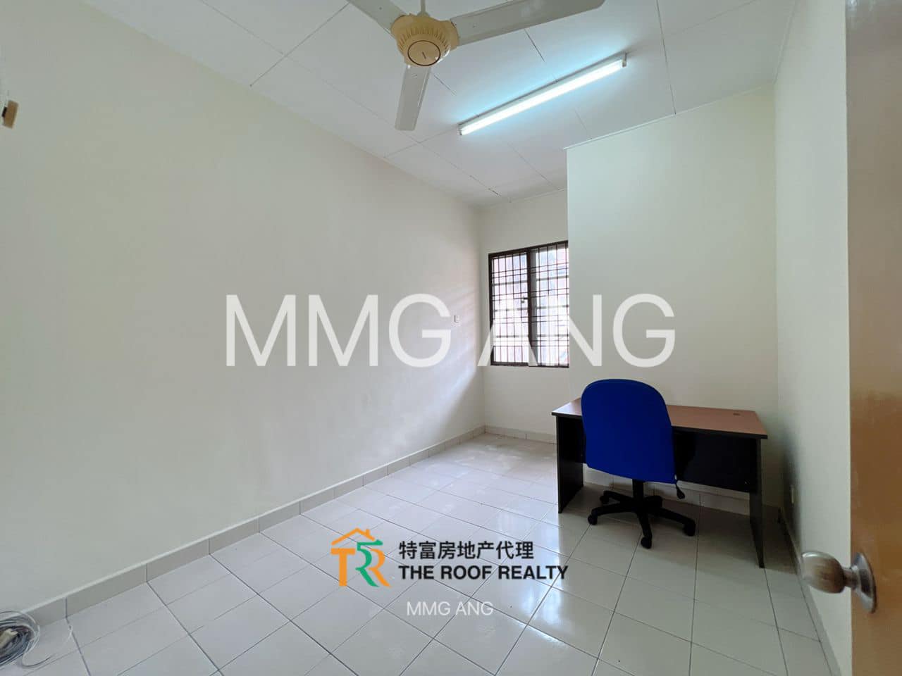 RM720K BUKIT TINGGI 2 2STY 20X70 4R3B - photo 8