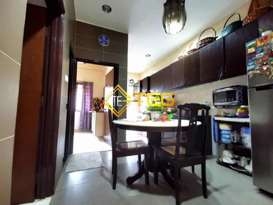 RM450K BUKIT RAJA 1STY RENOVATED FURNISHED - photo 6