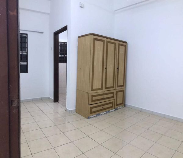 RM2060 PRIMA BAYU PENTHOUSE APARTMENT 4R3B