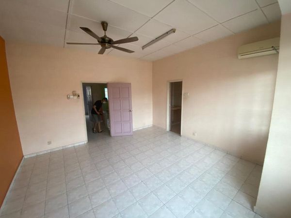 RM650K BUKIT TINGGI 2 2STY EXTENDED 4R3B - photo 2